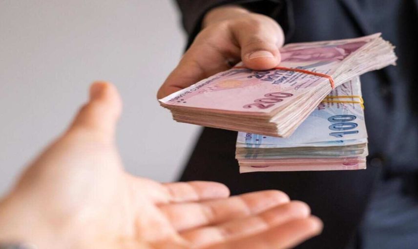 Memur ve emeklilerin beklediği haber geldi! Kim ne kadar maaş alacak belli oldu! Meslek gruplarına göre maaş tablosu