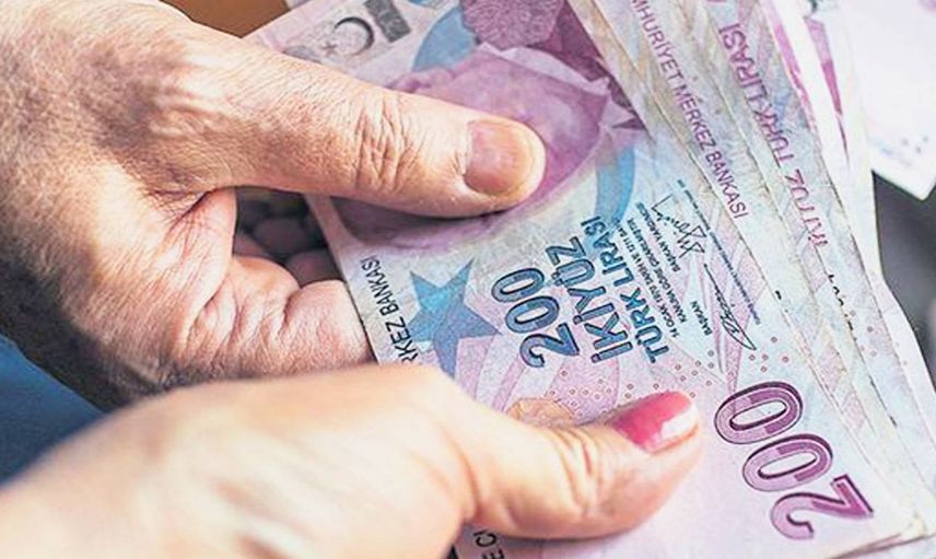 Memur ve emeklilerin beklediği zaman geliyor: Ocak ayında emekliye 3600 farkı