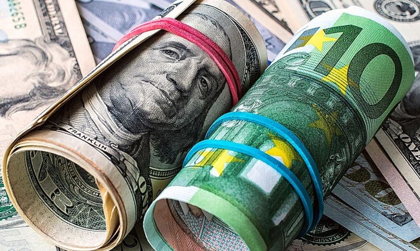 Merkez Bankası faiz kararını açıkladıktan sonra Dolar ve Euro'dan ilk tepki!