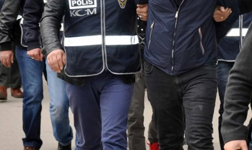 Mersin'de 12 FETÖ Şüphelisi Gözaltına Alındı