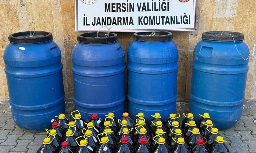 Mersin'de binlerce litre içki yakalandı