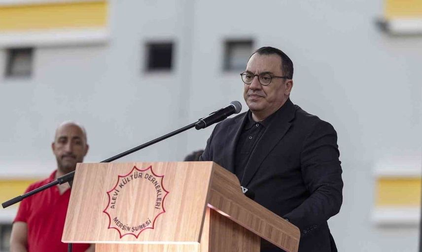 Mersin’de geleneksel aşure programı yoğun katılımla düzenlendi