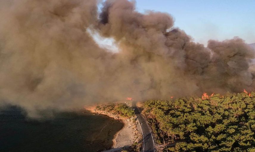 Mersin’i saatlerdir orman yangını esir aldı: Yeni bir yerde daha yangın başladı