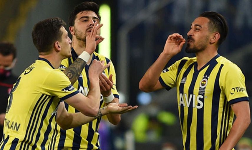 Mert Hakan Yandaş Kahve Sevincini Anlattı
