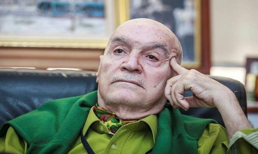 Meslektaşı acı haberi verdi: Gazeteci Hıncal Uluç hayatını kaybetti