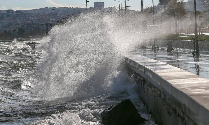 Meteoroloji alarm verdi: Karadeniz için fırtına uyarısı