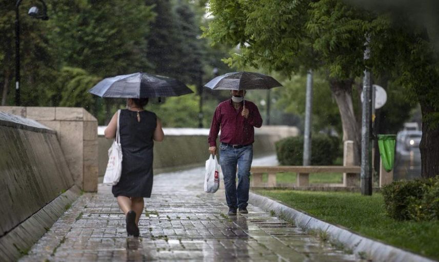 Meteoroloji hafta sonuna işaret etti: Kuvvetli şekilde gelecek