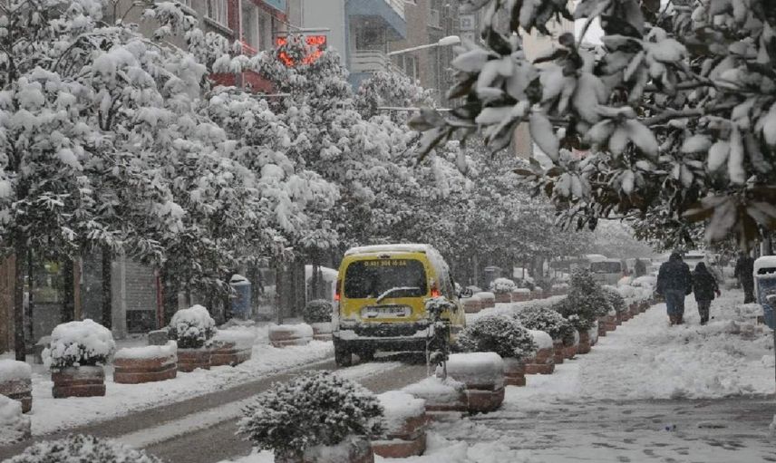 Meteoroloji kara kış için tarih verdi: İstanbul o tarihte beyaza bürünecek