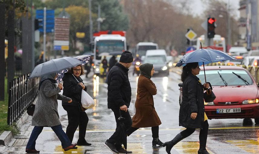 Meteoroloji o illeri uyardı: Gök gürültülü sağanak yağış geliyor