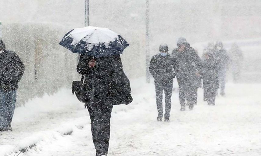 Meteoroloji tarih verdi: Sağanak yağmur ve kar rapor edildi