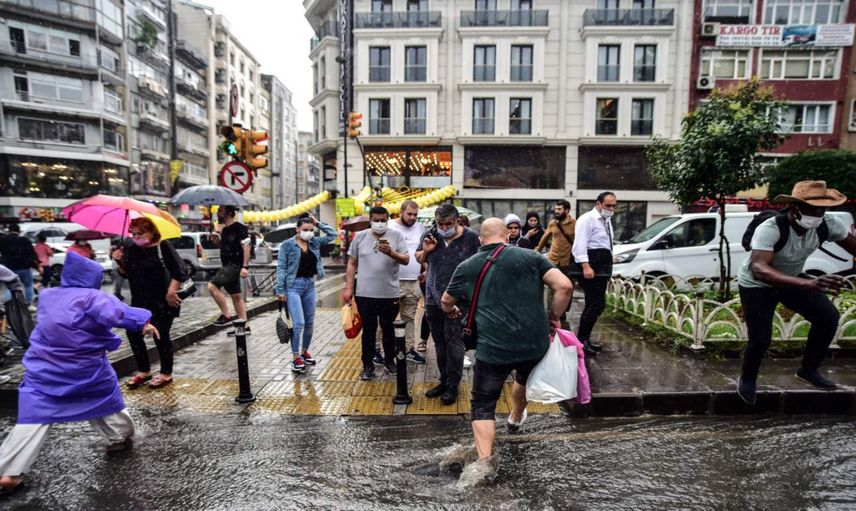 Meteoroloji’den 16 şehre sarı kodlu uyarı: Gök gürültülü sağanak yağış kapıda