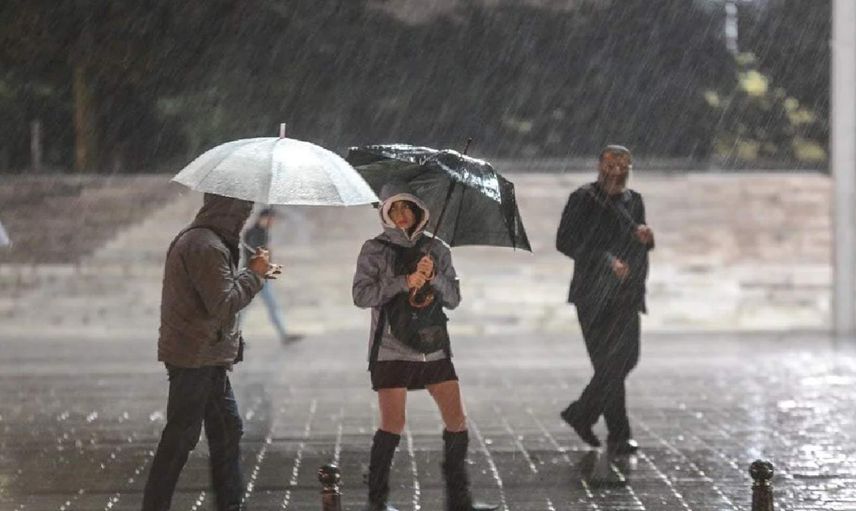 Meteoroloji’den sağanak yağmur ve kar alarmı: Hafta sonu kuvvetli gelecek