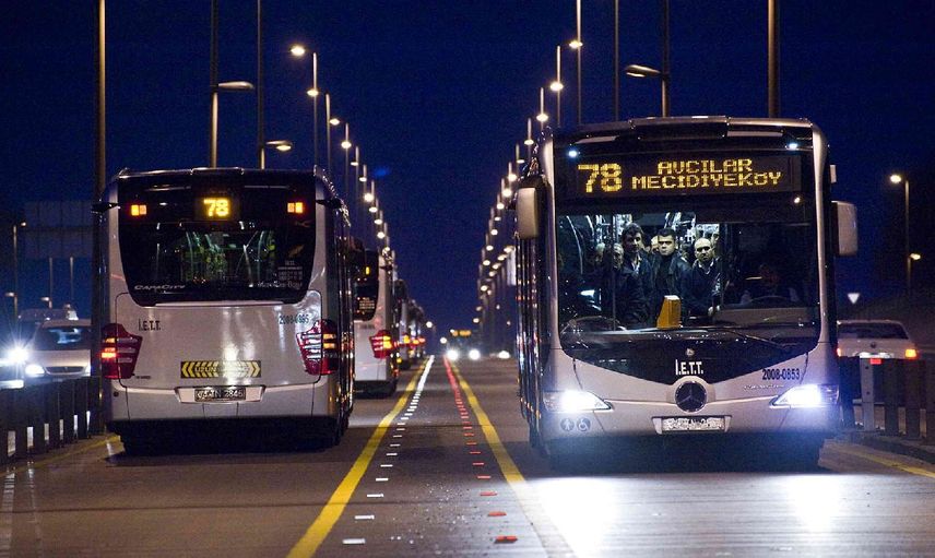 Metrobüse binecekler dikkat: İBB o durakları kapattı