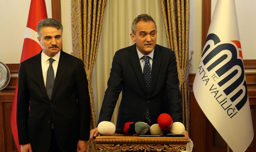 Milli Eğitim Bakanı Mahmut Özer yüz yüze eğitimle ilgili açıklamalarda bulundu