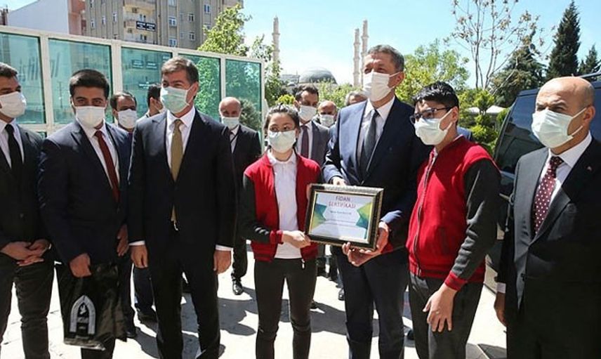 Milli Eğitim Bakanı Ziya Selçuk'tan ‘23 Nisan kutlamaları’ açıklaması geldi