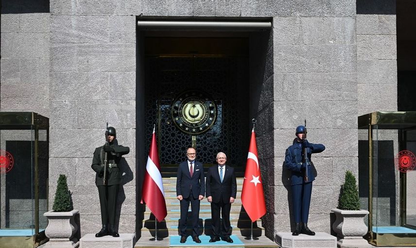 Milli Savunma Bakanı Güler, Letonya Savunma Bakanı Spruds ile Görüştü