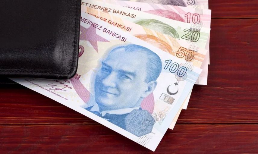 Milyonlarca çalışan yıl sonunu bekliyor: Asgari ücrete ne kadar zam olacak?
