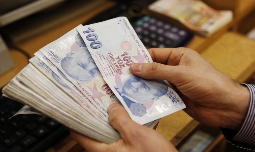 Milyonlarca emekli için ek maaş zammı gelişmesi: İhtimaller belli oldu