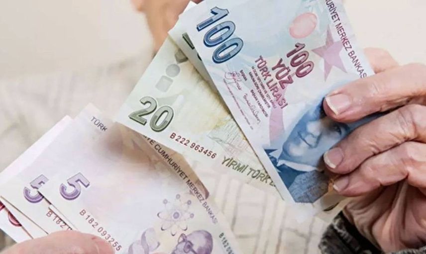 Milyonlarca emekli maaş zammını bekliyor: En düşük emekli maaşı sızdırıldı