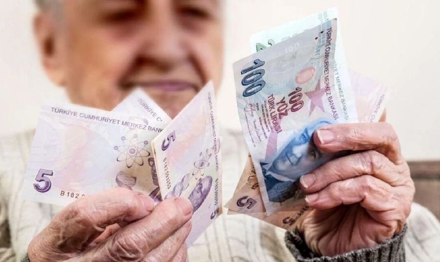 Milyonlarca emeklinin gözü Türkiye'de: Yeni maaşlar belli oluyor! Zammın sırrı: 3 bomba formül!