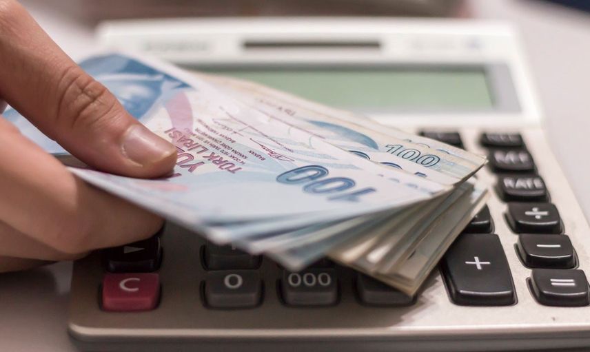Milyonlarca emekliyi ilgilendiriyor: Zamlı maaşların yatacağı tarih belli oldu