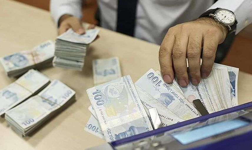 Milyonlarca memur heyecanla bekliyor: Maaş zammında son dönemeç