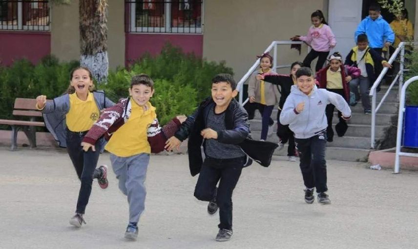 Milyonlarca öğrenciye müjdeli haber: Ara tatil Ramazan Bayramı ile birleşiyor