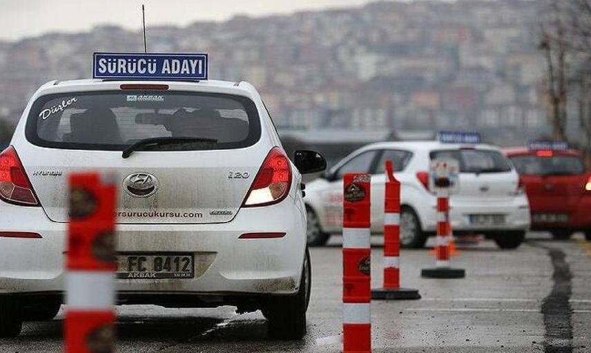 Milyonlarca sürücü için zaman daralıyor: Bunu o tarihe kadar yapmayan ağır ceza ödeyecek