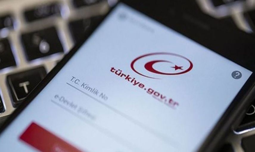 Milyonlarca vatandaşı ilgilendiren yeni düzenleme! Ad ve soyadı değiştirme başvuruları artık e-Devlet üzerinden gerçekleştirilecek