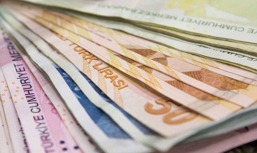 Milyonlarca vatandaşı ilgilendiriyor: Asgari ücret zammı ödemeleri değiştirdi! İşsizlik, yaşlılık ve engelli maaşı güncellendi