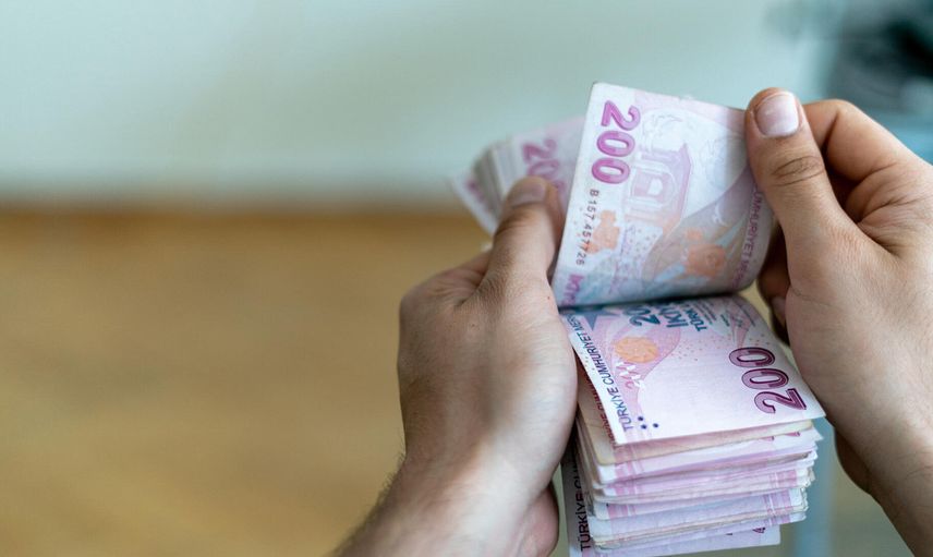 Milyonları İlgilendiriyor: Emekli Maaşlarına Yeni Düzenleme!