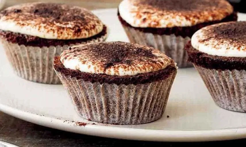 Mini Tiramisu Kekleri Tarifi
