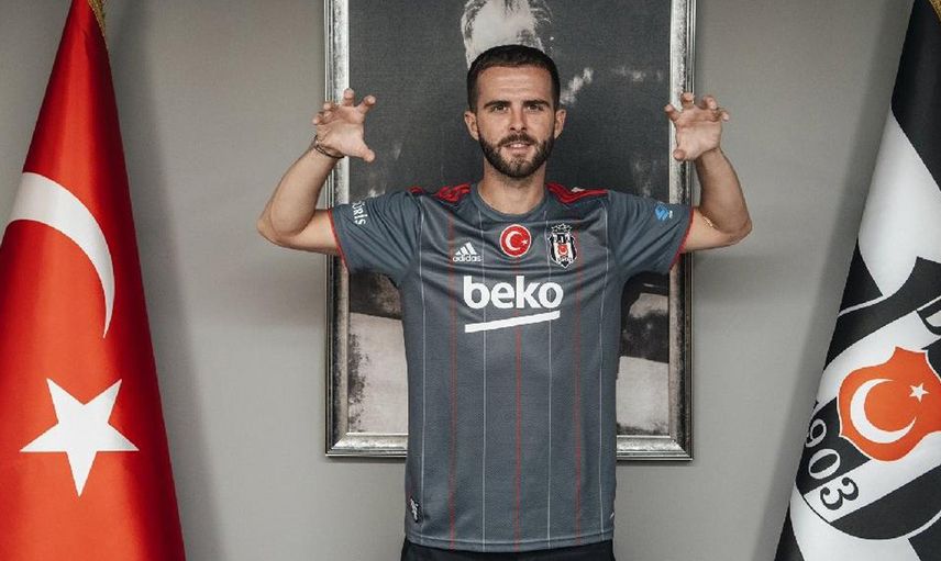 Miralem Pjanic Beşiktaş’a geri mi dönecek? Beşiktaş’a şampiyonluk borcu olduğunu söyleyen Miralem Pjanic bir gün geri döneceğini açıkladı