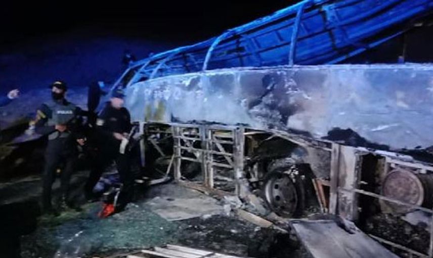 Mısır'da Yolcu Otobüsü Devrildi: 20 Ölü