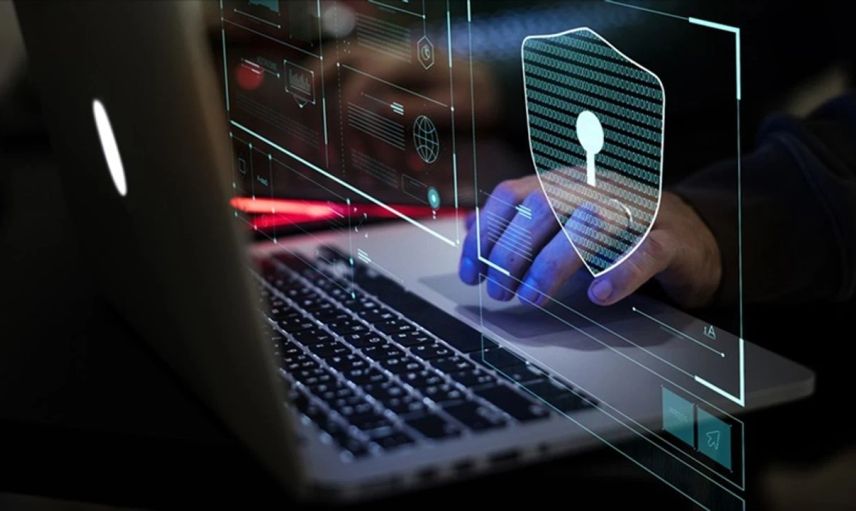 MİT’ten dev siber operasyon: 10 şüpheli tutuklandı, 318 site kapatıldı!