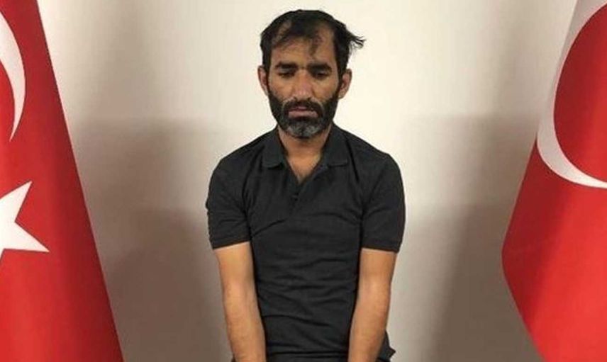 MİT'ten nefes kesen operasyon! Binbaşı Arslan Kulaksız'ın şehit edildiği 2015'teki saldırının faili PKK'lı Savaş Çelik, yakalanarak Türkiye’ye getirildi.