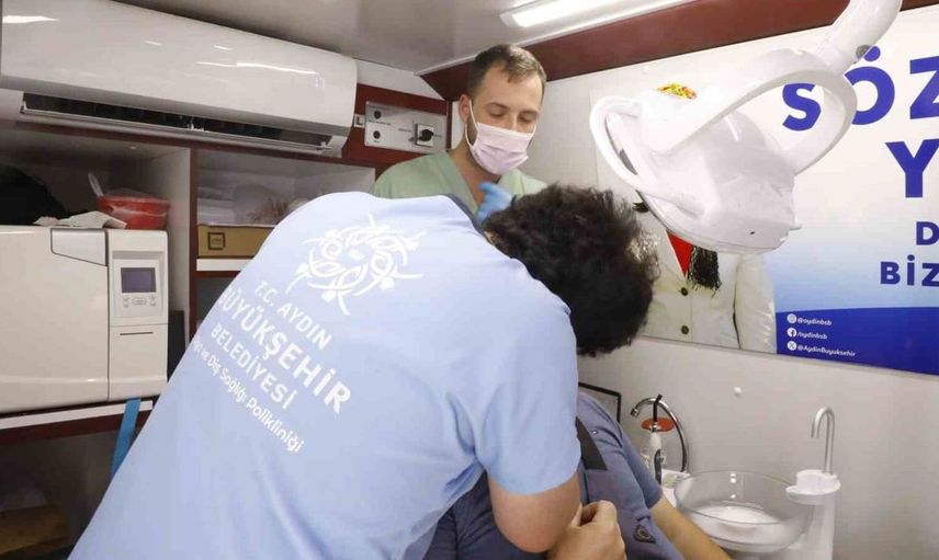 Mobil diş klinikleri germencik ve koçarlı’da vatandaşlarla buluştu