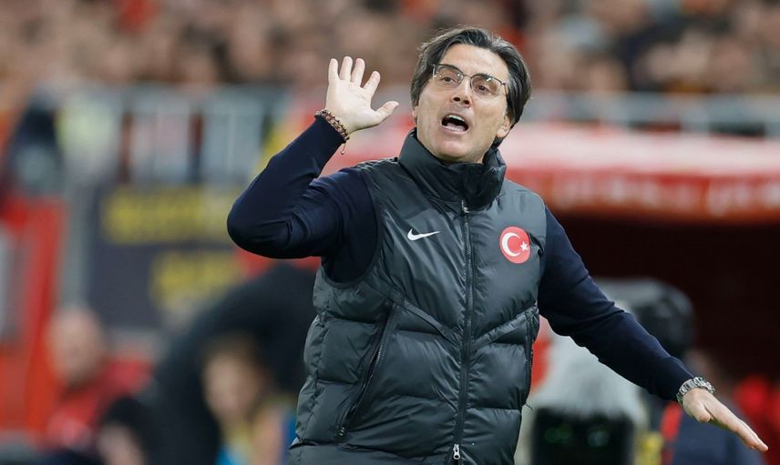 Montella: "Bu galibiyet bin zafere bedel, başımız dik döneceğiz"
