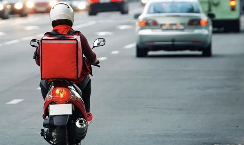 Moto kurye yasak mı, çalışıyor mu? Kuryelere yasak var mı? Motorların trafiğe çıkması yasak mı?