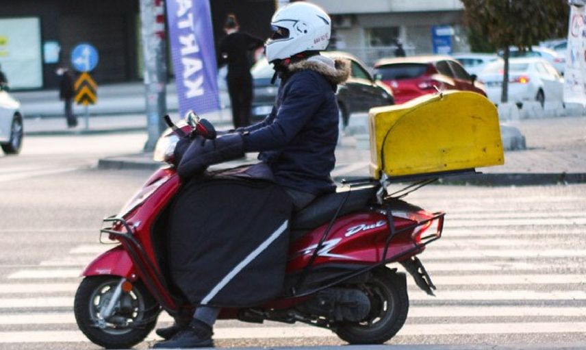 Moto kuryeler çalışıyor, moto kuryeler hafta sonu çalışacak mı?