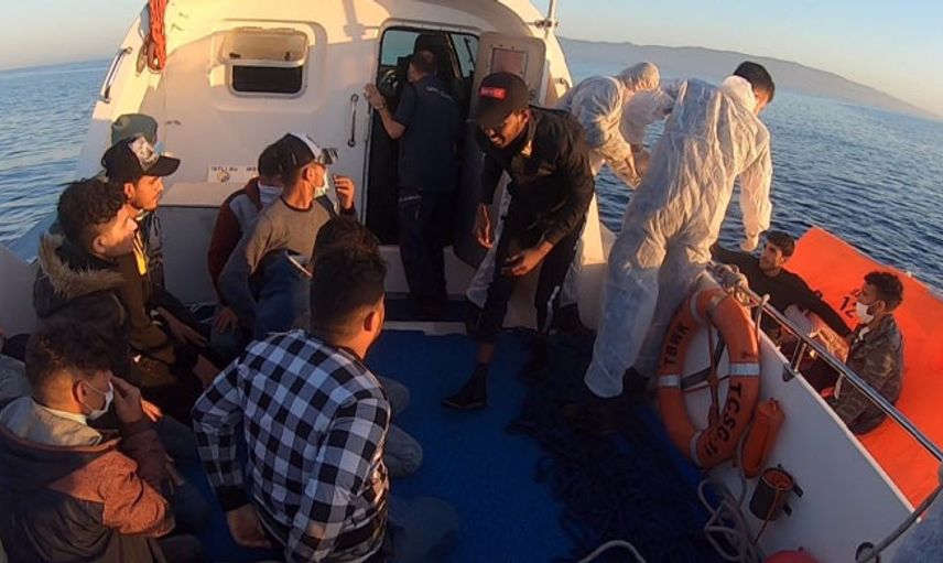 Muğla'da 25 Kaçak Göçmeni Türk Sahil Güvenliği Kurtarıldı