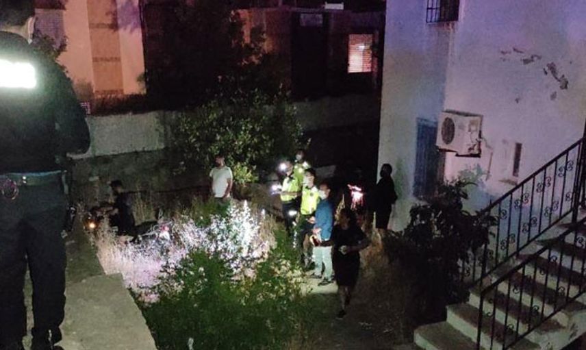 Muğla’da Polisten Kaçarken Duvardan Uçtu