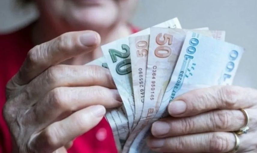 Müjdeyi Başkan Erdoğan açıkladı: Zamlı emekli maaşlarının yatacağı tarih belli oldu