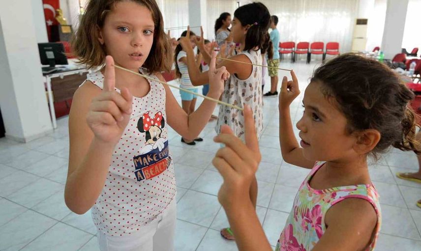 Muratpaşa'da yaz, sanat kurslarıyla renkleniyor
