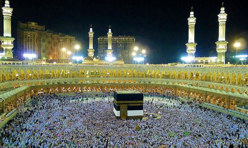 Müslümanlar Kabe’ye akın etti: Adım atacak yer kalmadı