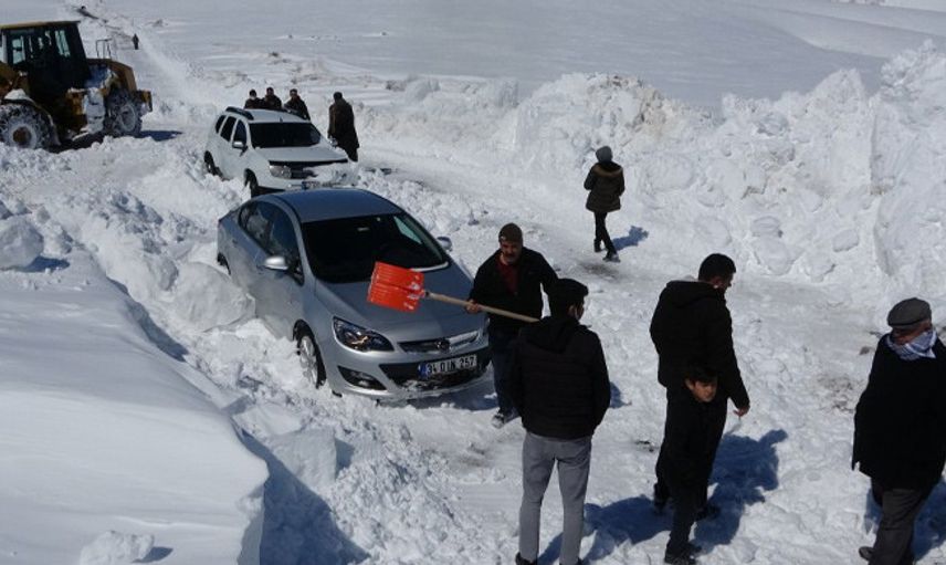 Muş’ta Tipide Mahsur Kalan 45 Kişi Kurtarıldı