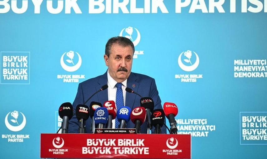 Mustafa Destici'den Kamu Sözleşmeleri ve Orman Yangınları Üzerine Açıklamalar