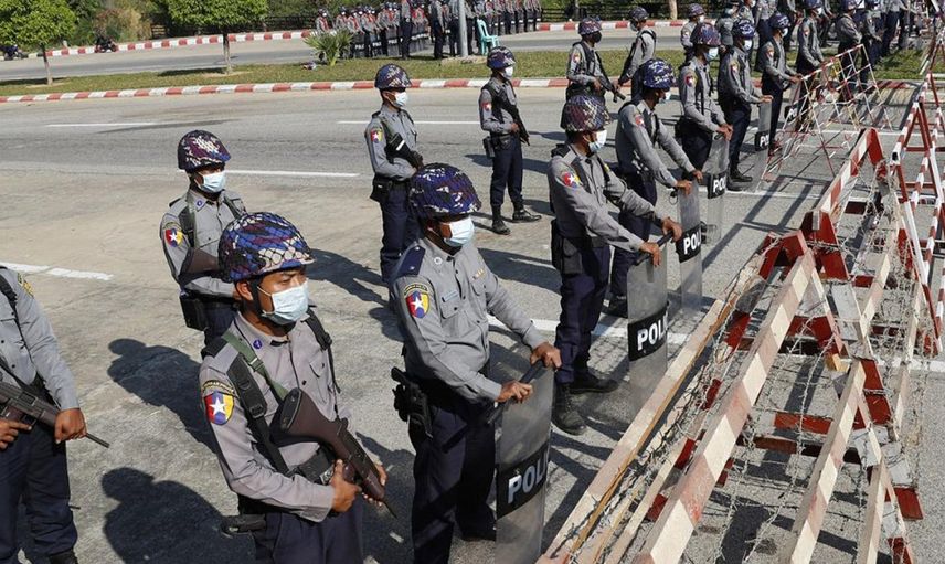 Myanmar'da Salgının Bilançosu Giderek Artıyor! Askeri Yönetim Salgına Karşı Korunmak İçin Halkı Dua Okumaya Çağırdı