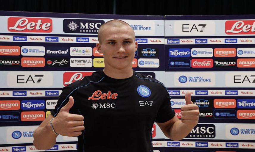 Napoli, Leo Ostirgard transferini açıkladı!