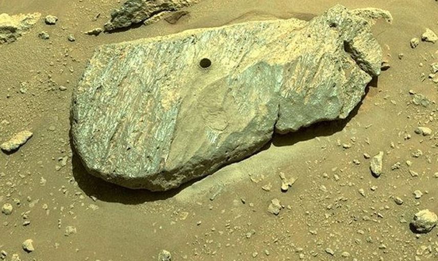 NASA Duyurdu: Mars'ta İlk Kaya Örneği Alındı!